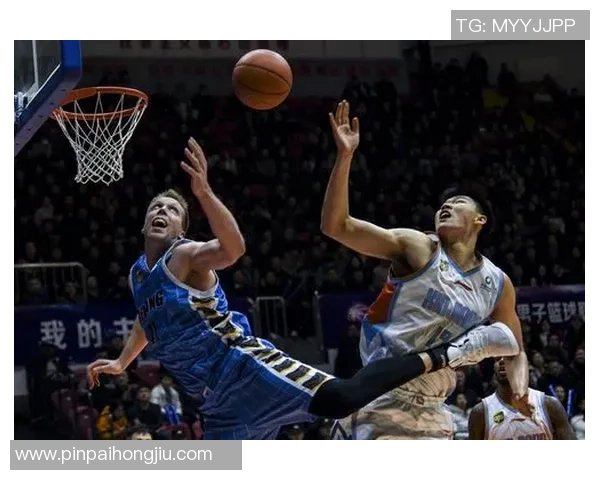 赛后分析：广州篮球队与北京篮球队球员个人能力对比与表现总结